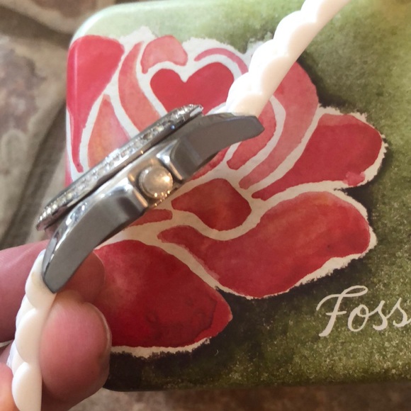 Like new Fossil watch - Picture 7 of 8